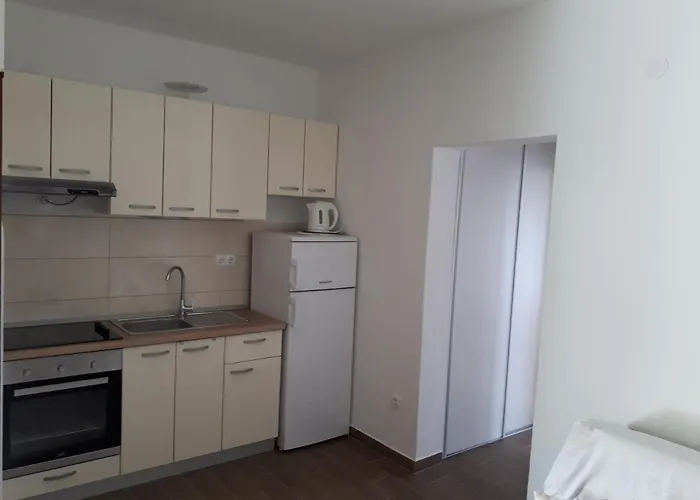 On The First Floor Apartmán Jelsa (Hvar)